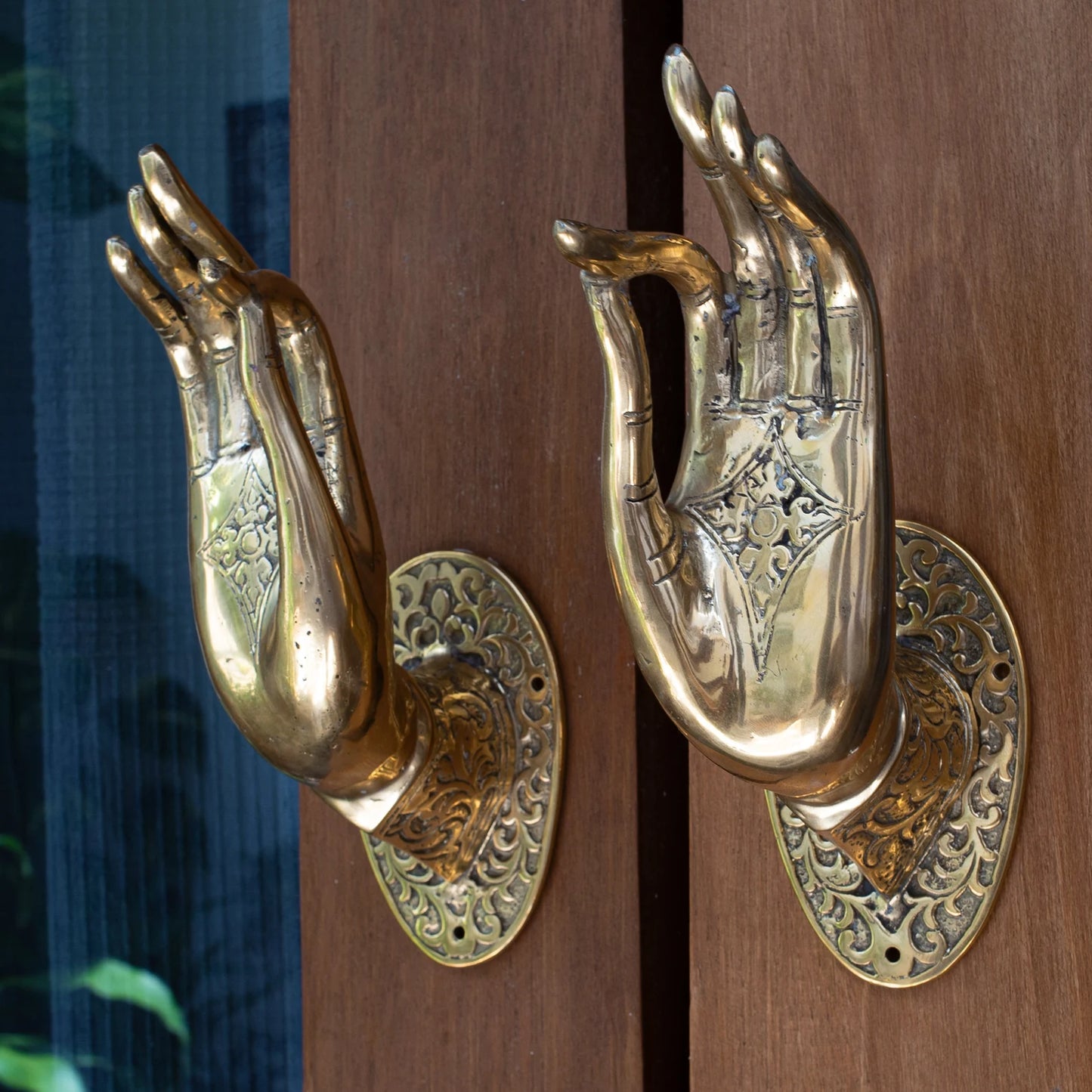 Apanmudra Pair Solid Door Handles